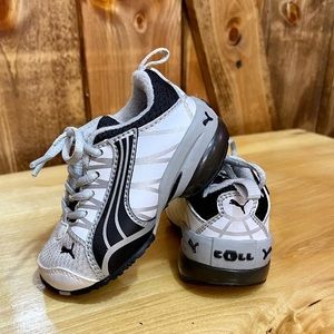 BABY BLACK AND WHITE PUMA SHOES